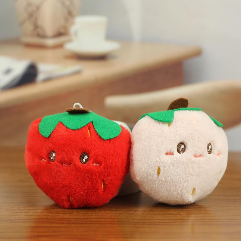 Adorable Strawberry Plush Keychain Soft Toy Cute Fruit Decoration For Bags Keys And