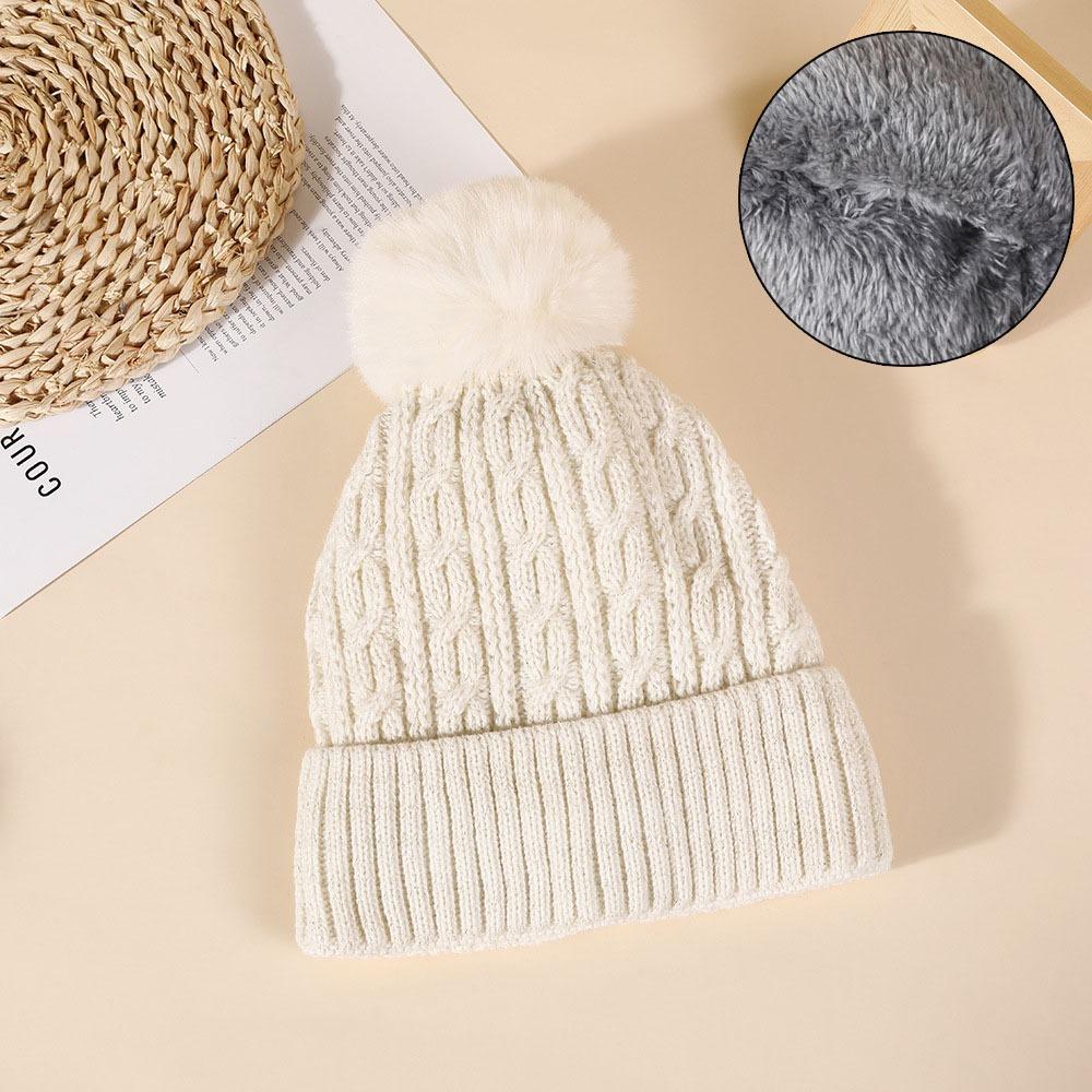 Winter Warm Pullover Cap with Fluffy Ball Beanies Cap Fashion Knitted Hat for Male Female