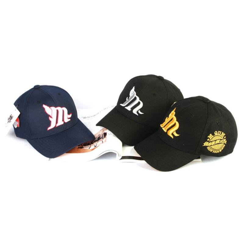 Oversized lined color-blocked brim baseball cap Black Gold