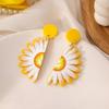 Small Daisy Flower Acrylic Earrings, Simple Design Irregular Earrings Contrasting Color Earrings Women