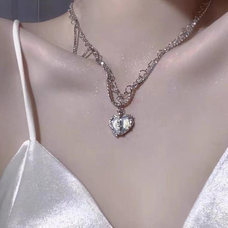 Feeling shell love necklace female niche design versatile girlfriend bow collarbone chain niche neck chain exquisite
