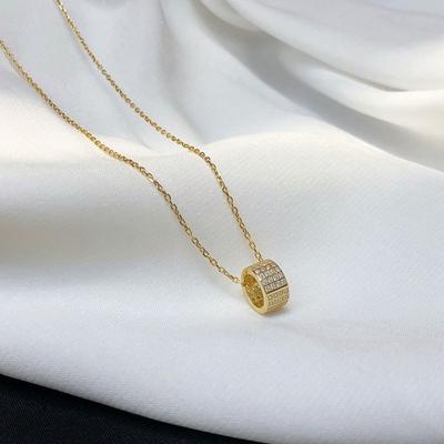 Corrente de Clavícula Feminina Design de Nicho Círculo Tridimensional Totalmente Cravejado Colar de Temperamento Simples Feminino