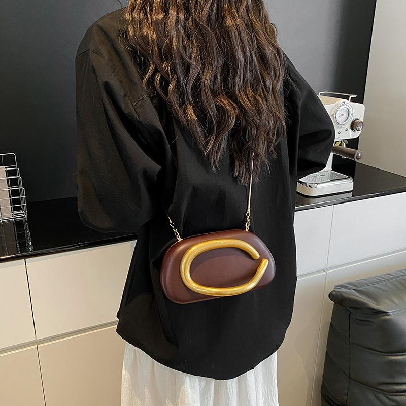 Personalisierte Metall-Kleine Tasche 2025 neu Koreanische Version Mode Nische Schultertasche Damen Kette Umhängetasche Muscheltasche Tide