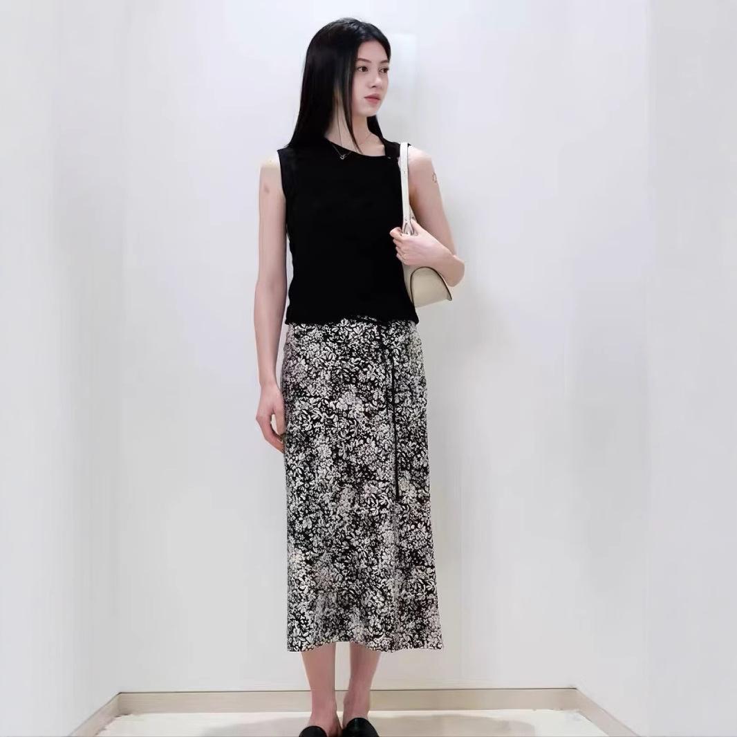 

Kiju Summer Floral Print Lace-up High Waist A-line Midi Bodycon Skirt Medium