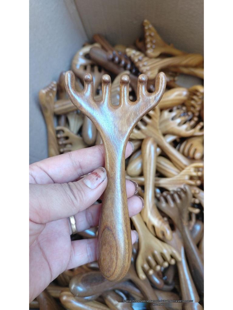 Sandalwood Antler Rake Multifunctional Comb & Nose Scraper