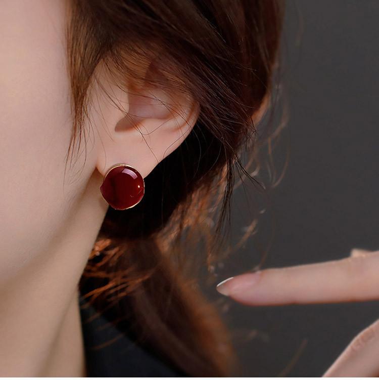 French Earrings, Niche Design, High-End Earrings, Women's Red Temperament, Socialite Earrings