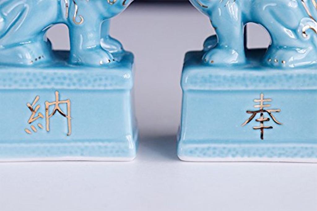 Moa Feteli Shinto Altar for Shinto Items Votive Celadon Guardian Dog Spinning Top Dog Feng Shui Ornament Warding Off Evil Amulet Feng Shui Goods Shisa