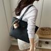 High-value niche tote bag women's new fashionable large-capacity shoulder bag, foreign-style commuting casual handbag