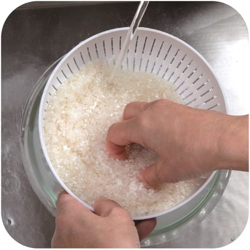 Ishigaki Heat-Resistant Bowl, Silicone Lid, and Plastic Colander Set, 21cm, 2500ml Capacity, Microwave and Dishwasher Safe, Recipe Included, White, Ap