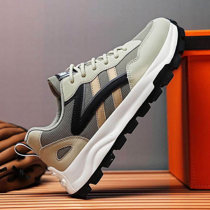 

Нова Мода Чоловічі Чотири Сезони Зручне Взуття на Товстій Підошві Студенти Хлопчики Трендові Кросівки для Бігу на М якій Підошві Дихаючі Повсякденні 39 зелений