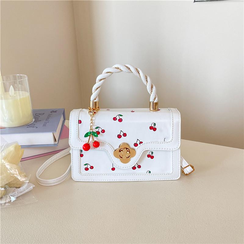 Niche high texture fashion value handbag new trend personality beautiful single shoulder messenger bag women