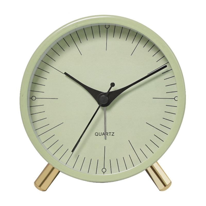 4,5-Zoll-Wecker, analog, nicht tickend, leise, kleine Schreibtischuhr mit Hintergrundbeleuchtung für Wohnzimmer, Schlafzimmer