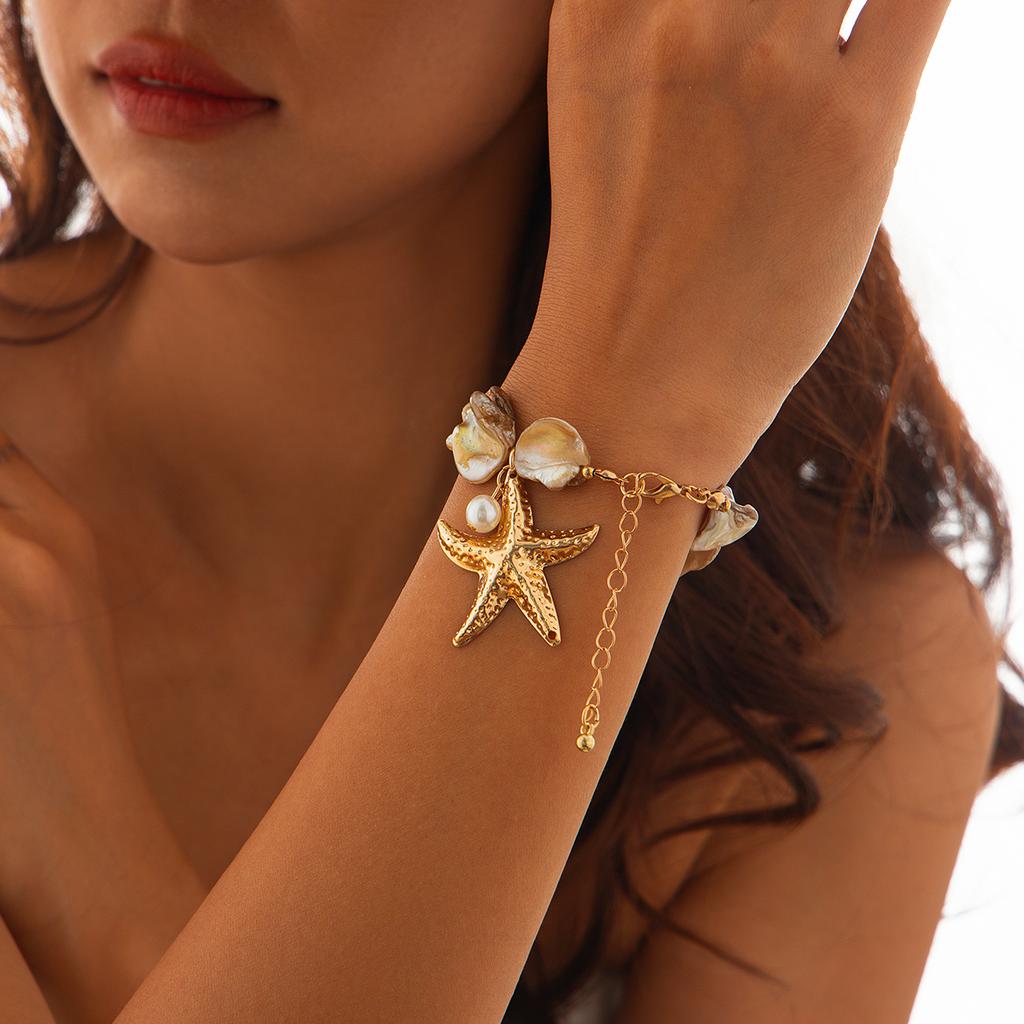 Ingemark Boho Summer Vacation Starfish Conch Pendant Choker Necklace Bracelets for Women Imitation Pearl Chain Y2K Jewelry Set