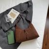 2025 Korean Women's Crescent Baguette Bag: Autumn Fashion Versatile Underarm Handbag