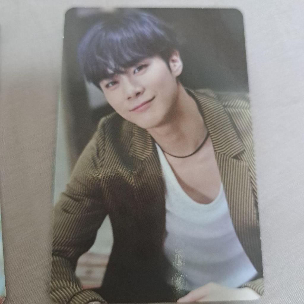 [USED] Moonbin Dream part 01 02 MOONBIN trading cards 7 pieces