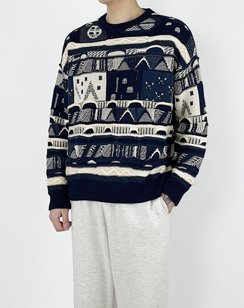 A MADE Pattern Mix Oversized Knit Sweater (Cream Navy)