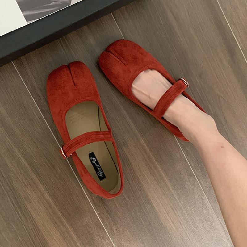 Fashion Brand Women Flats Soft Ballet Shoes Woman Slip On Loafers Soft Bottom Moccasins Tabi Ninja Women Casual Shoes Mujer Ladies Shoes