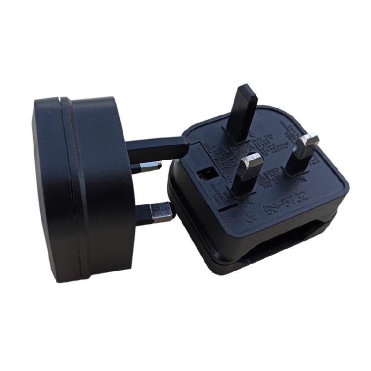 2pcs EU to UK Plug Adapters European to UK Set Universal Input Wall Socket