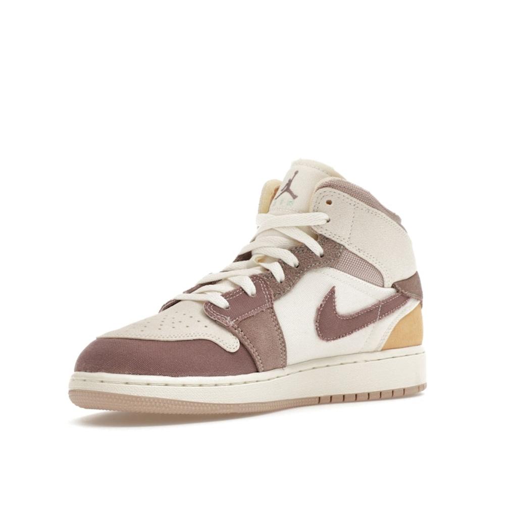 Air Jordan 1 Mid SE Craft GS Inside Out - Taupe Haze Παιδικά Αθλητικά Παπούτσια Καφέ Sail Fossil-Stone DZ4466-102