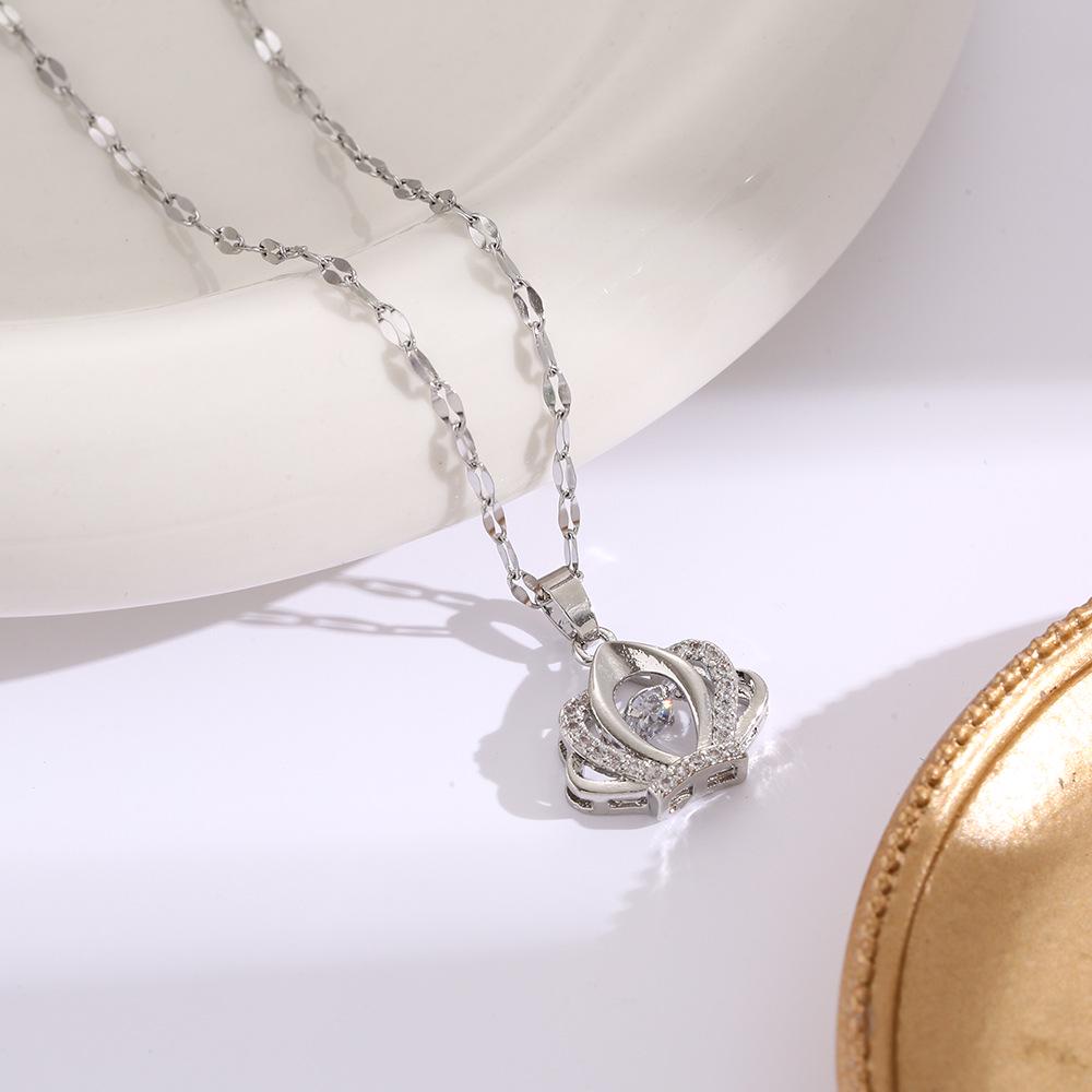 Hochwertige Damen Halskette aus Titanstahl mit vierblättrigem Kleeblatt - Nicht verblassend, vielseitige Schlüsselbeinkette