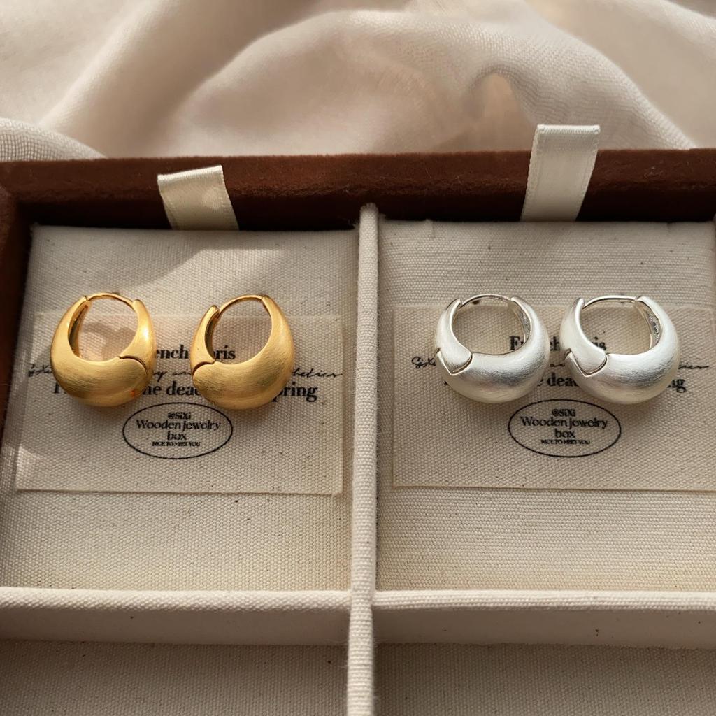 Round Geometric Metal Full Ear Buckle Earrings High-End Simple Light Luxury Niche Design Exquisite Temperament Retro Earrings