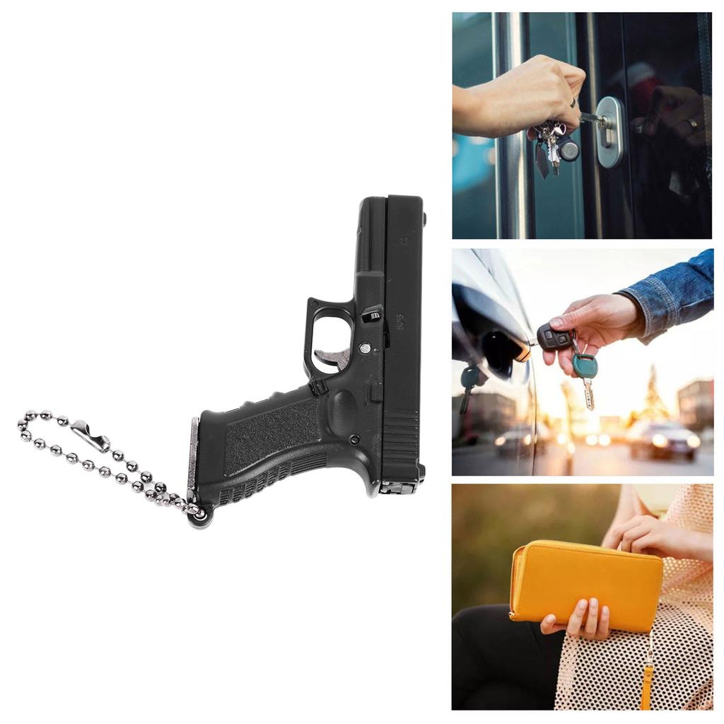 1:3 Scale G17 Keychain High Simulation Decoration Alloy G17 Model Key   for Daily Use