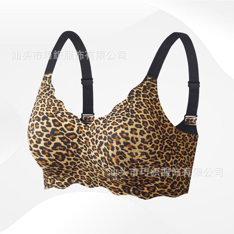 

European and American popular comfortable gathering no steel ring leopard print underwear sexy seamless big chest small large size bra S леопардовый