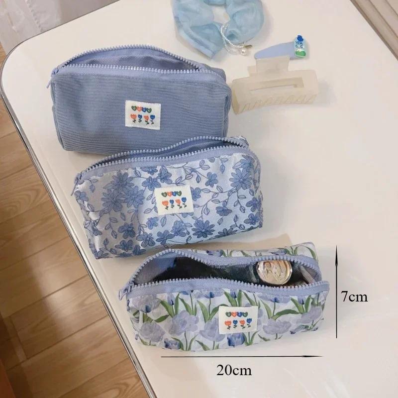1pcs Fashion Blue Fresh Flower Makeup Bag Makeup Brush Organizer Cosmetic Storage Bag Student Large Capacity Pen Bag Pencil Pouch