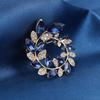 2023 Women's Crystal Brooch: Creative and Luxurious Niche Design