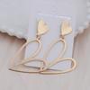Vintage Hollow Metal Heart Pendant Earrings for Women Trendy European Punk Big Long Drop Earrings Wedding Party Golden Jewelry
