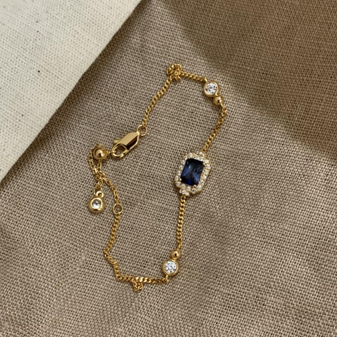 2026 Загадочный Темно-Синий Гигантский Золотой Браслет Женский Премиум Белое Ювелирное Изделие 18CM