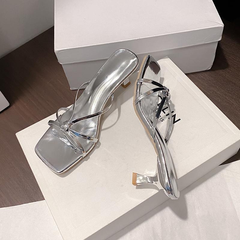 Fashion New Style Fashion Design Narrow Band Square Toe Slide Women Slippers Summer Thin Low Heel Party Dress Female Shoes Zapatos Mujer