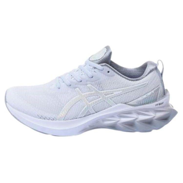 Asics Novablast 2 Lightweight Durable Low-Top