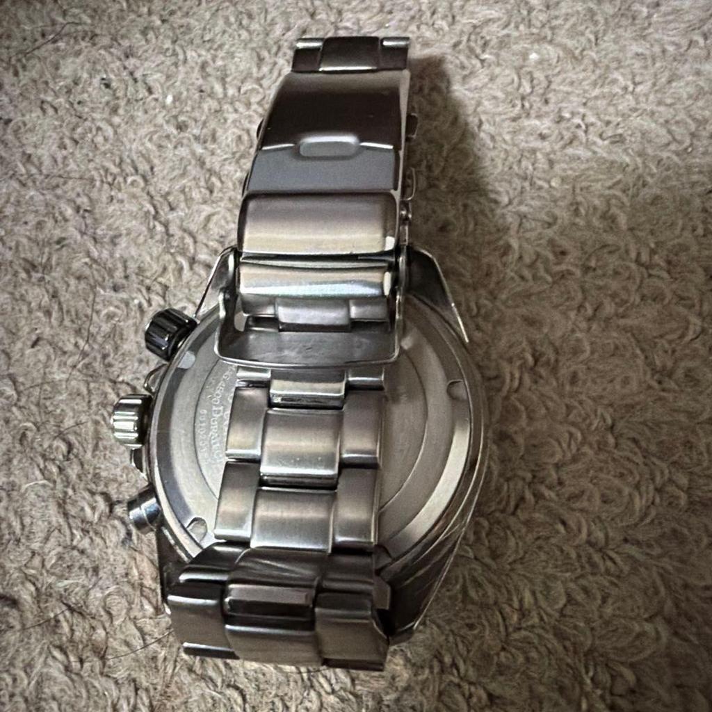 Used CITIZEN PROMASTER Promaster Divers 200m Eco Drive Has a Hanger On the Glass On the Front and Is Suitable for Everyday Use.