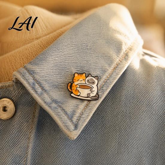 Kitten Lapel Pin Cartoon Coffee Cup Cat Brooch Enamle Pin Animal Theme Alloy Badge Clothing Accessories for Lovers Jackets Decorative Badge