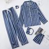 Sieben teiliges gestreiftes Pyjama-Set aus Kunstseide mit langärmeligem Cardigan und Camisole für Frühling und Herbst