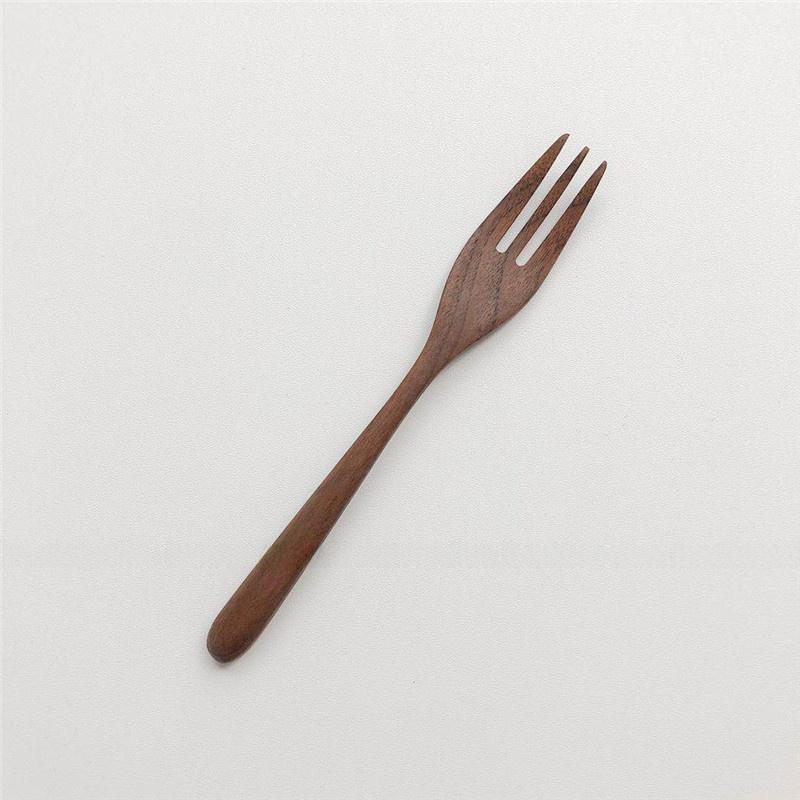 Japanese Sle Creative Walnut Wood Soup Spoon Dert Spoon Yogurt Spoon Wooden Fork Advanced Coffee Spoon Dining Utensils