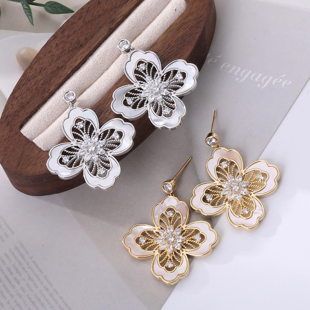 Elegant Zircon Tassel Silver Needle Earrings for Women's Banquet and Evening Dress