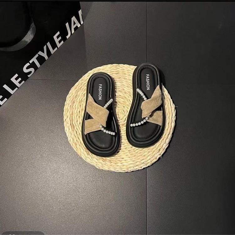 Pearl Cross Cool Slippers Women's Summer Fashion Outer Wear 2025 New Beautiful Skirt Thick-bottomed Beach Slippers Tide