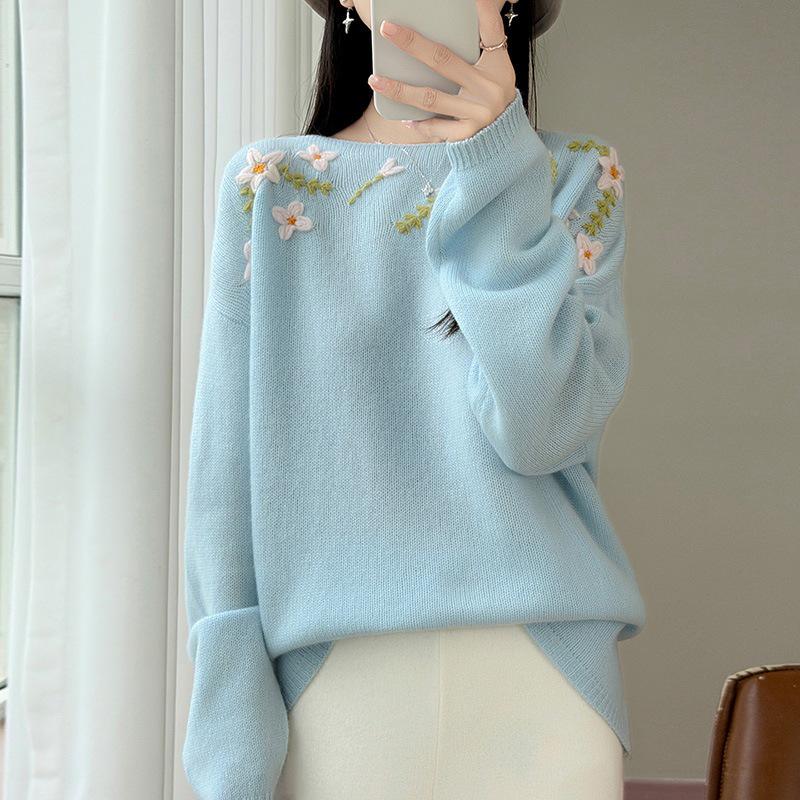 2026 A/W Women's One-Shoulder Embroidered Wool Sweater Top
