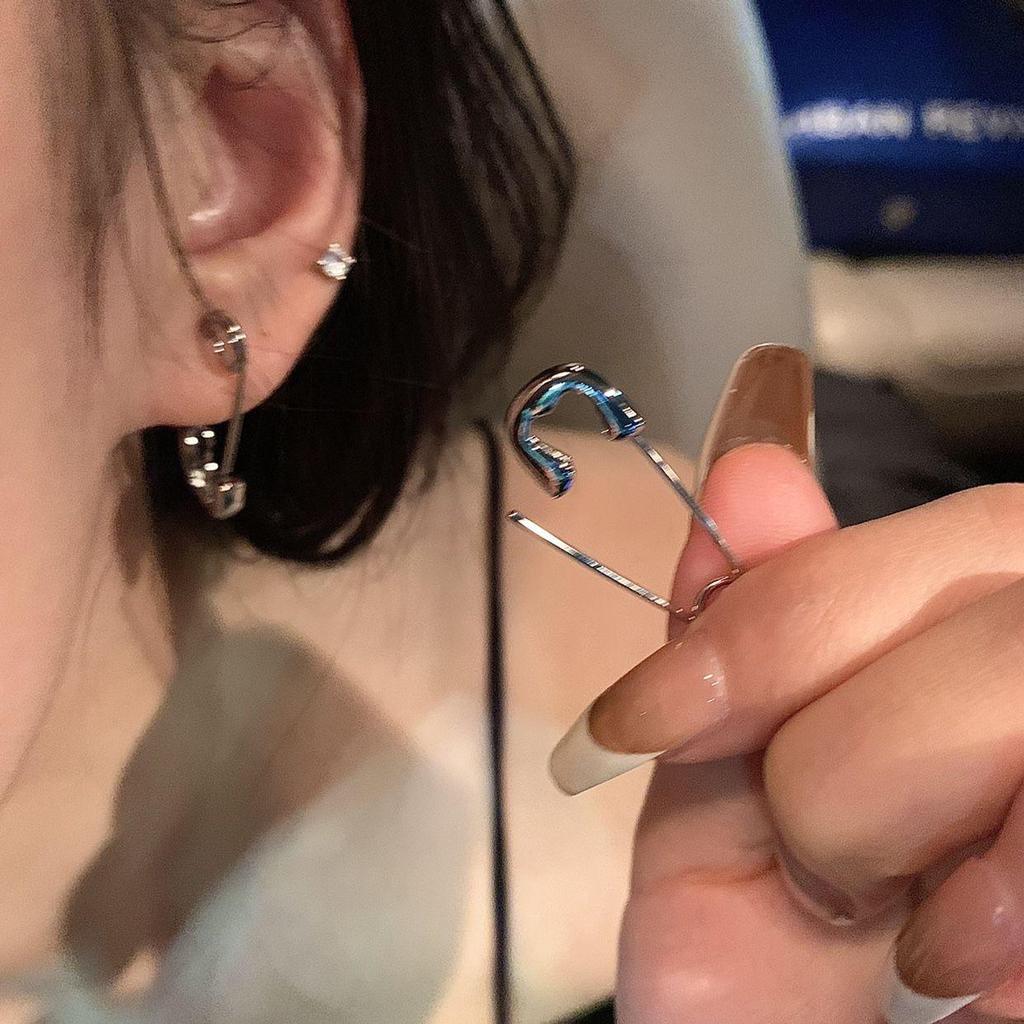 Sehr empfehlenswert: Atemberaubende Nischendesign Damenbrosche Ohrstecker - High-End 2023 Edition