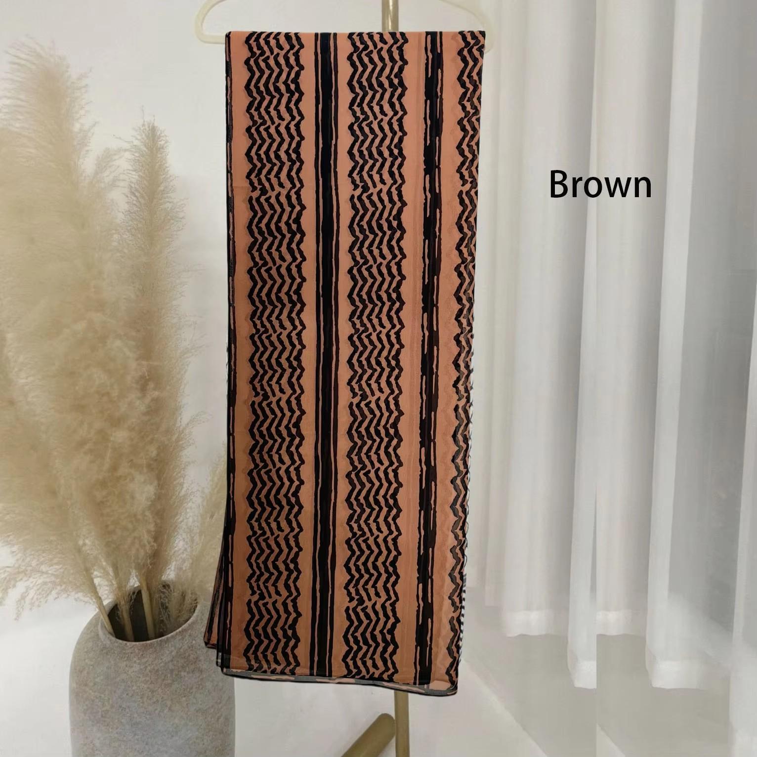 1 Piece Of Fashionable Cotton And Linen Printed Scarf High-Quality Shawl For Outdoor Use Soft And Breathable Famous Ethnic He