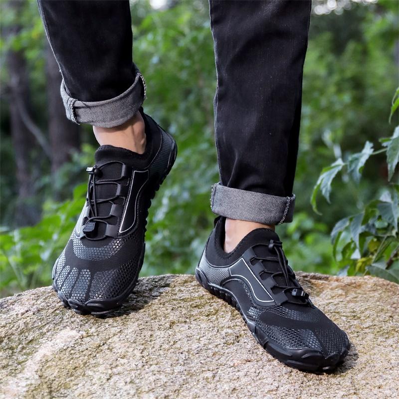 Plush Warm Hiking Shoes Outdoor Climbing Shoes Comfy Winter Non-Slip Sneakers for Trekking Camping Walking Cotton Shoes