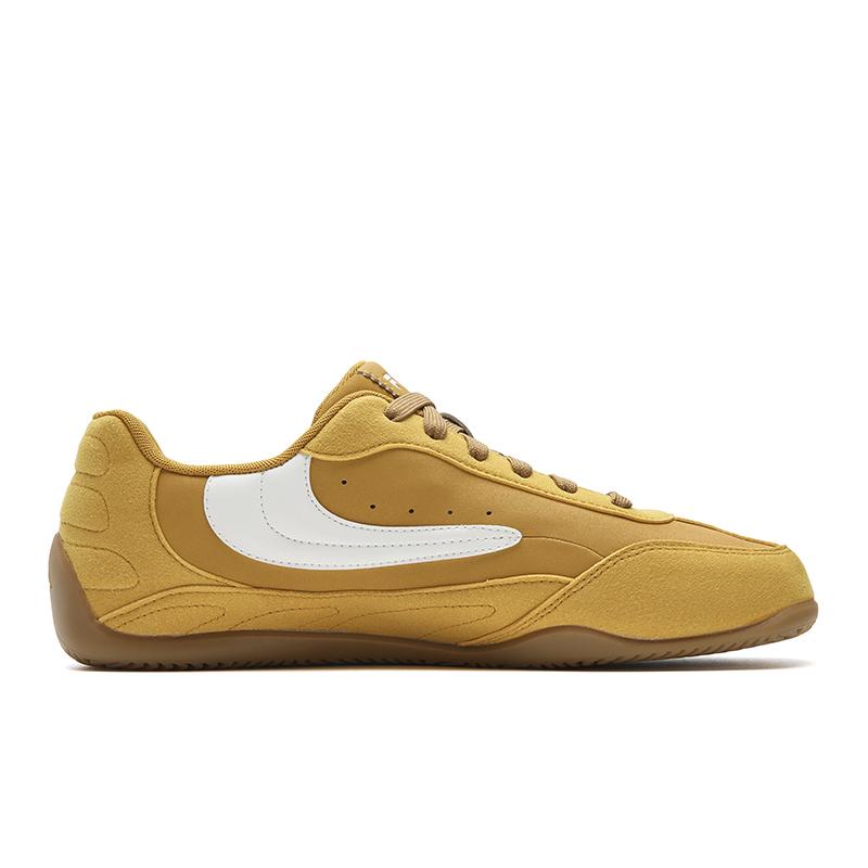 FILA Hyper Casual Low-Top