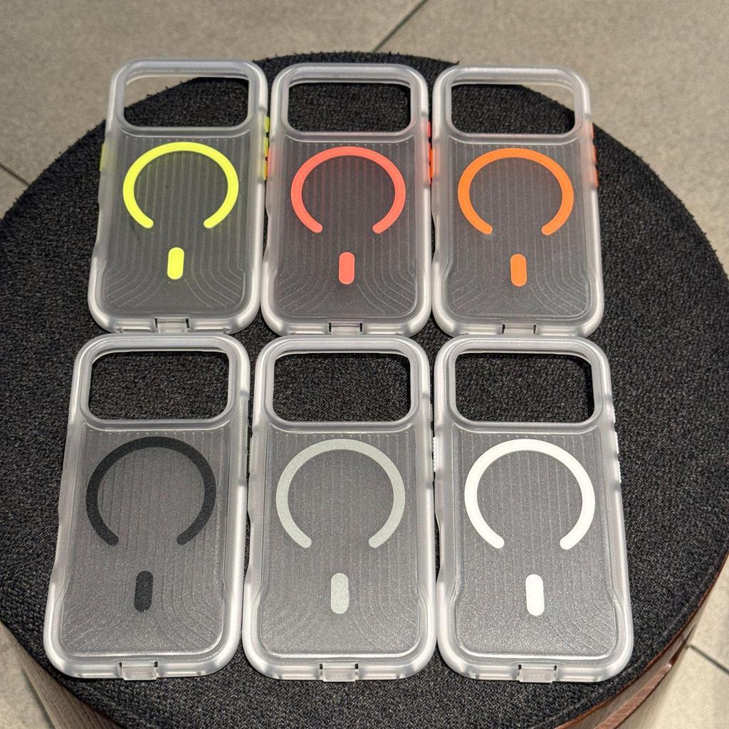 Luminous Magnetic Anti-slip Strip for Apple 17PROMAX iPhone16 Matte Soft Case