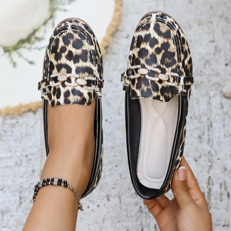 Fall New Loafers Vintage Round Toe Deep Mouth  Buckle Soft Sole Non-Slip Plus Size Flats
