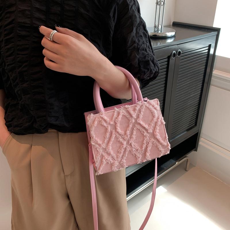 Women's Small Square Bag Diamond Shaped Pattern Raw Edge Shoulder Bag Fashion Trend Crossbody Bag Female Handbag