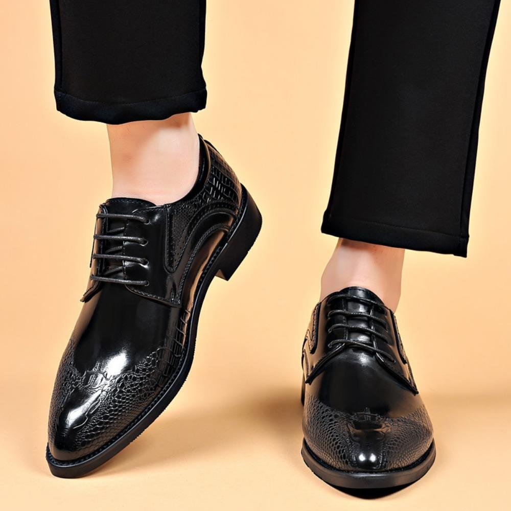 Mens Dress Shoes Business Casual Crocodile Embossed Pointed Toe Large Size Leather Shoes
