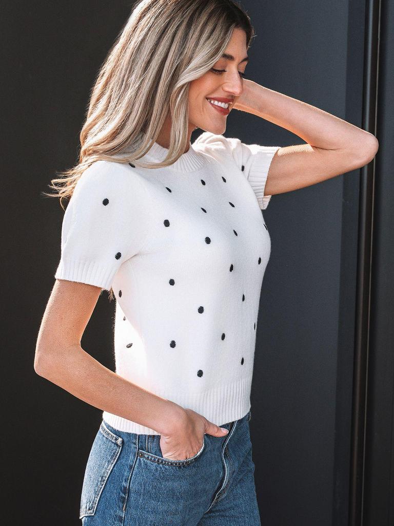 Winter Polka Dot Knit Sweater - Women's Short Sleeve Round Neck European American Fashion