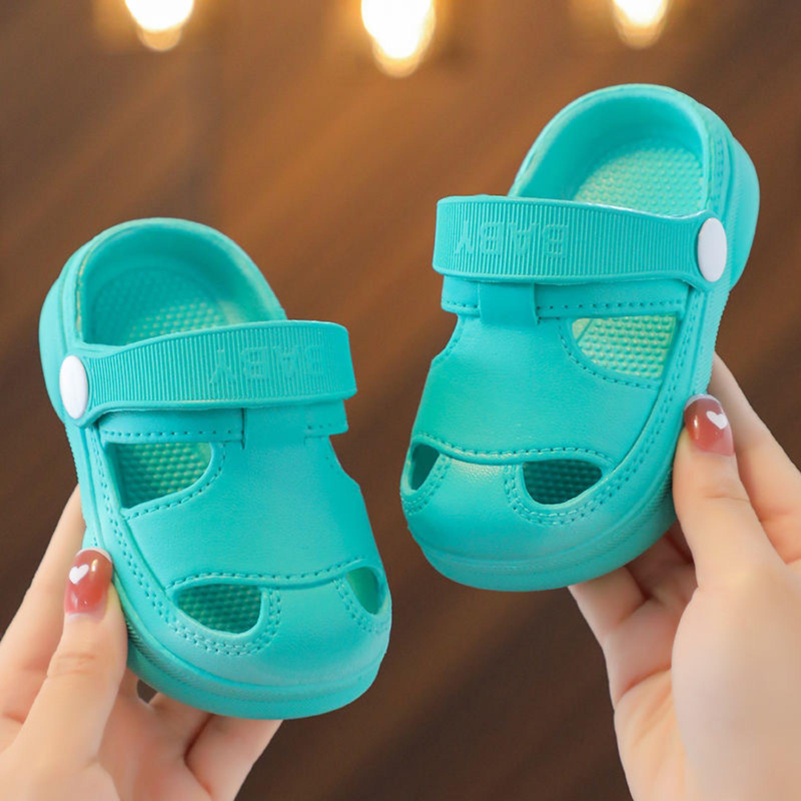 

Toddler Soft Sole Indoor Non Slip Sandals Lightweight Breathable EVA Material Kids Beach Shoes Adjustable Strap Summer Slippers 22
